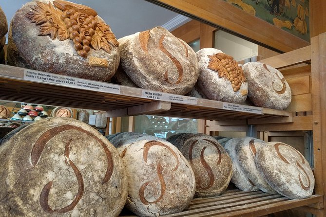 Paris French Sweets Tasting Tour with Pastries and Chocolates - The guides make or break the experience