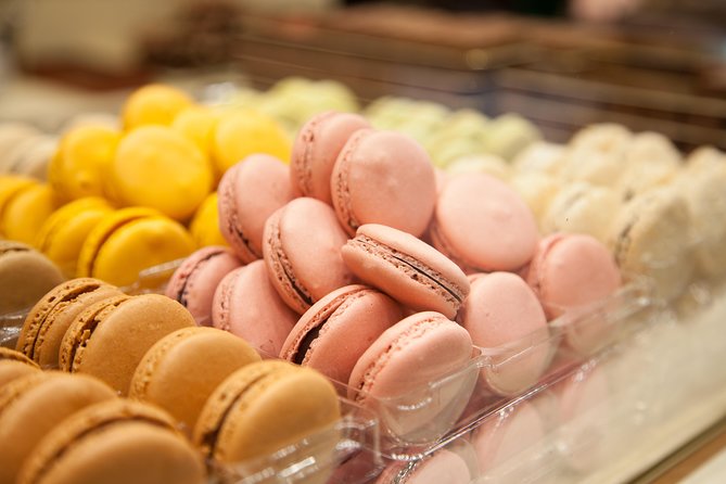 Paris French Sweets Tasting Tour with Pastries and Chocolates - Practical tips for getting more from the walk