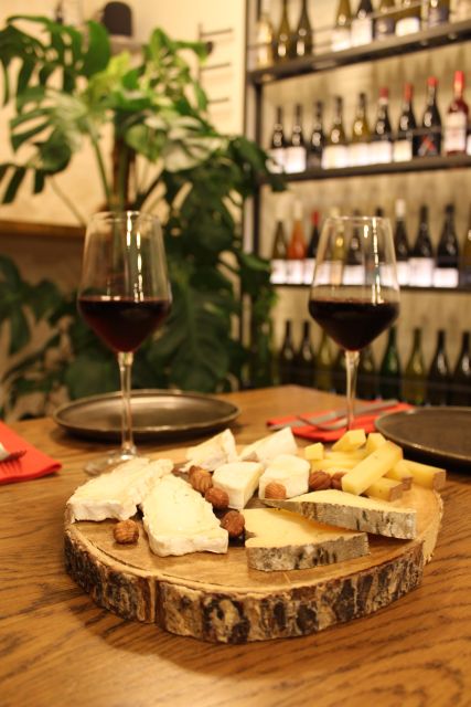 Paris: French Wine and Cheese Guided Tasting - The First Lesson: Why French Wine Tastes Different