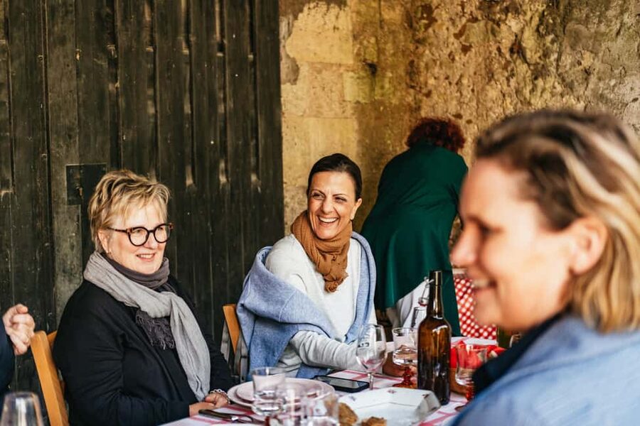 Paris: Loire Valley Chambord Castle, Wine Tasting & Lunch - A two-hour lunch with Loire wine