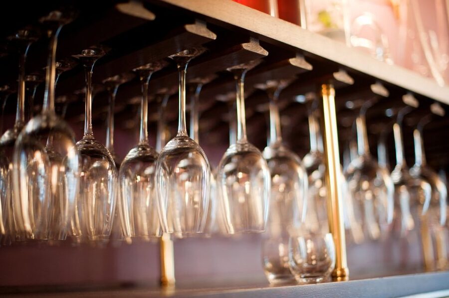 Paris: Wine and Cheese Lunch - The sommelier makes the difference