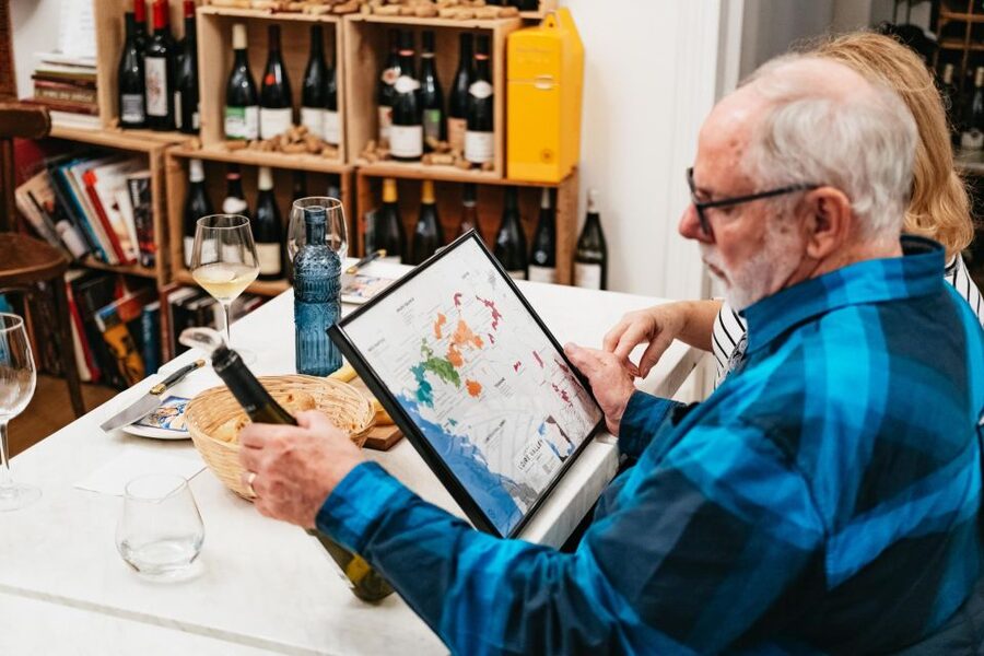 Paris: Wine Tasting Experience with 6 Wines and Cheese Board - Why the regional comparisons are worth your time