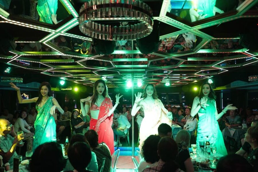 Pattaya: All Star Dinner Cruise, Cabaret Show & Beer Buffet - Pattaya Bay views during a short evening route