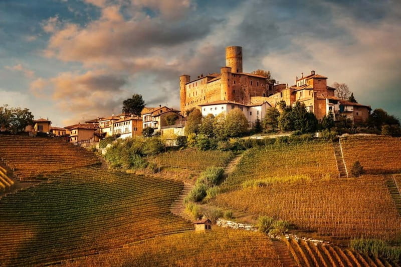 Piedmont: Winery Tour, Taste Barolo, Barbaresco & Local Food - Arriving in Castiglione Falletto