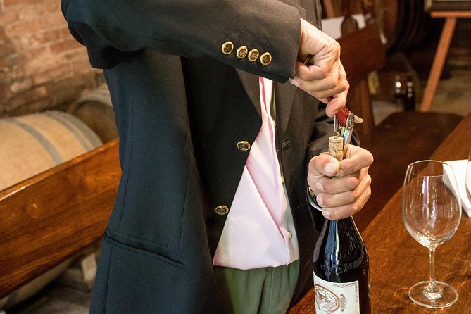 Piedmont Winery Tour: Taste Barolo, Barbaresco & Traditional Food - Seven wines, from Barolo to Moscato
