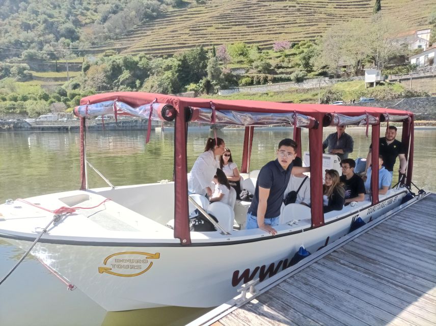 Pinhão: Douro River 50-min Boat Trip with Port Wine - What the guides add to the ride