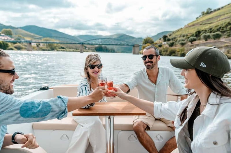 Pinhão: Douro River Solar Boat Tour with Wine Tasting - Why the silent boat changes the Douro experience
