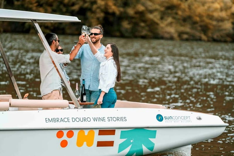 Pinhão: Douro River Solar Boat Tour with Wine Tasting - Romaneira is the scenic turning point