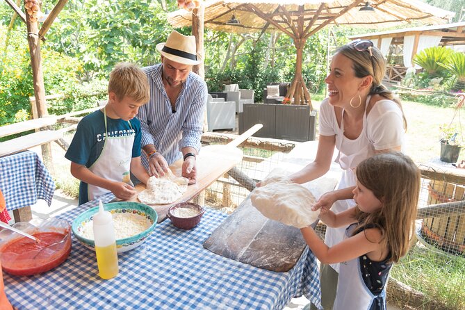 Pizza School with Wine and Limoncello Tasting in a Local Farm - The family welcome is part of the experience