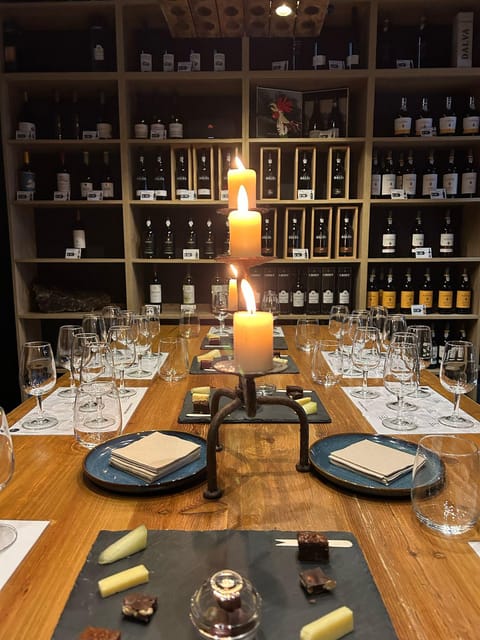Port Wine class with 3 or 5 Port tasting and pairings - The opening lesson: how Port came to be