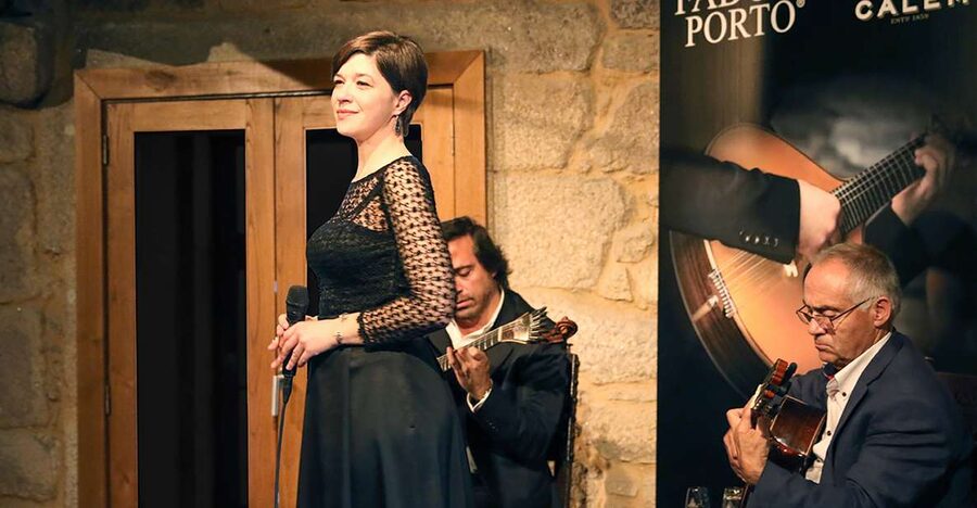 Porto: Cálem Cellar Tour, Fado Show & Wine Tasting - How to get the most from the evening