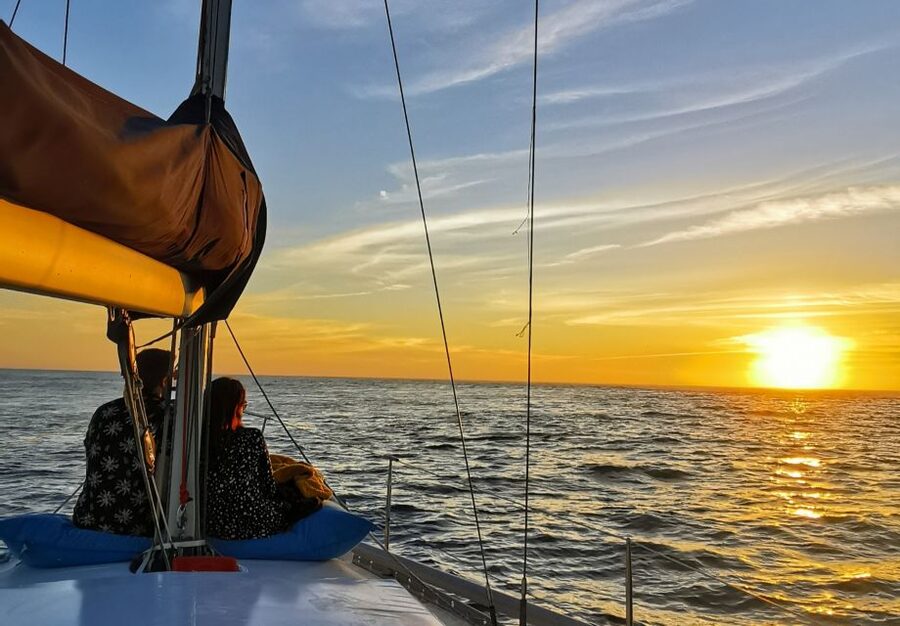 Porto: Charming Sailboat Cruise with Port Wine,Sunset Option - Why this cruise is a smart way to see Porto