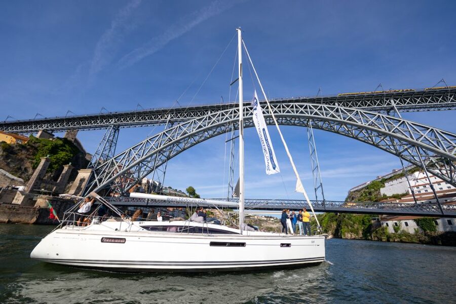 Porto: Daytime or Sunset Douro River Cruise With Port Wine - Daytime or sunset: which departure should you choose?