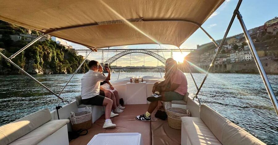 Porto: Douro River Boat Cruise with Port Wine Tasting - Marina do Freixo is the starting point