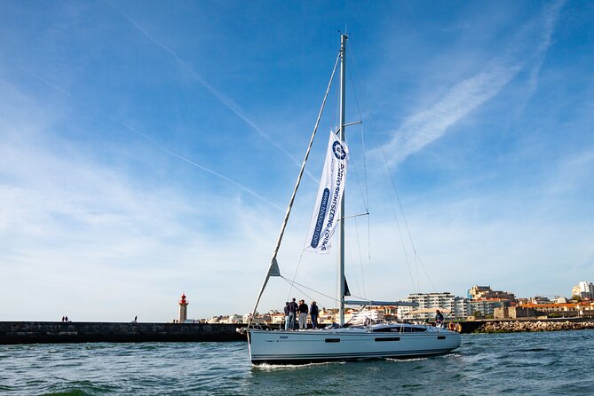 Porto Douro River Cruise With Port Wine - Daytime or Sunset - What the two-hour route covers