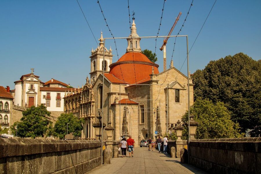 Porto: Douro Valley History & Wine Tour with Cruise & Lunch - How much value do you get for $104?
