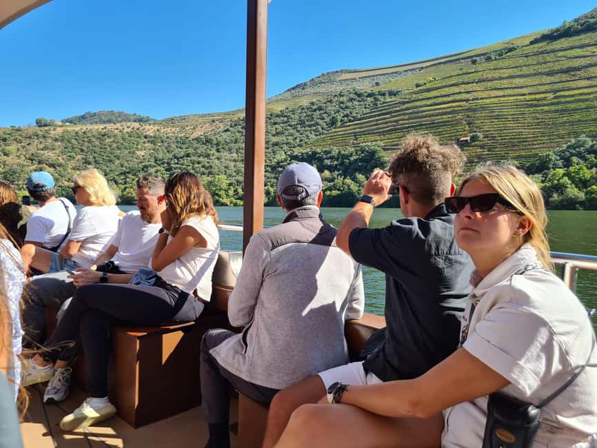Porto: Douro Valley Tour at 2 Wineries with Lunch and Cruise - What the day feels like in practice