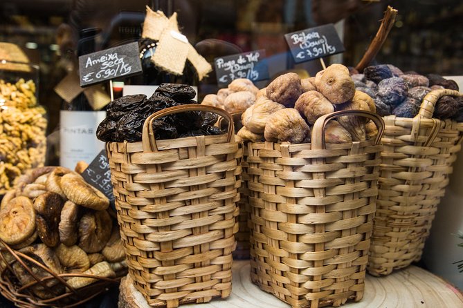 Porto Food & Wine Tasting Tour with Lunch or Dinner Option - Bifana, smoked meat, and a local beer