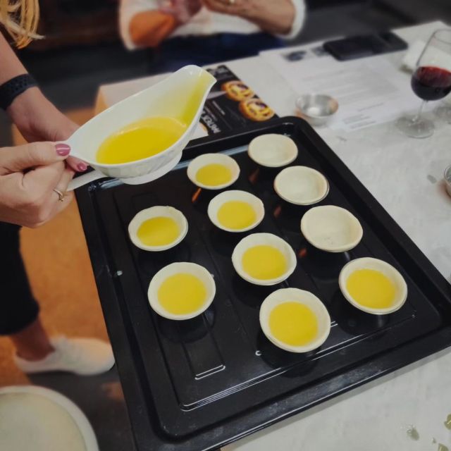 Porto: Pastel de Nata Cooking Class with Port Wine - Sé - Making pastel de nata in central Porto