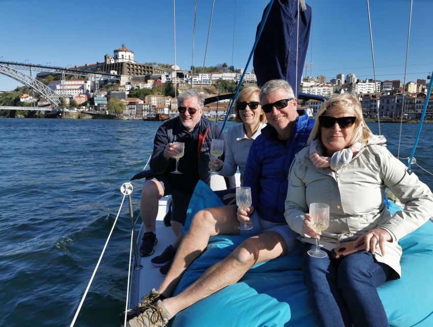 Porto: Private Douro River Charming Cruise w/wine tasting - The views are the main attraction