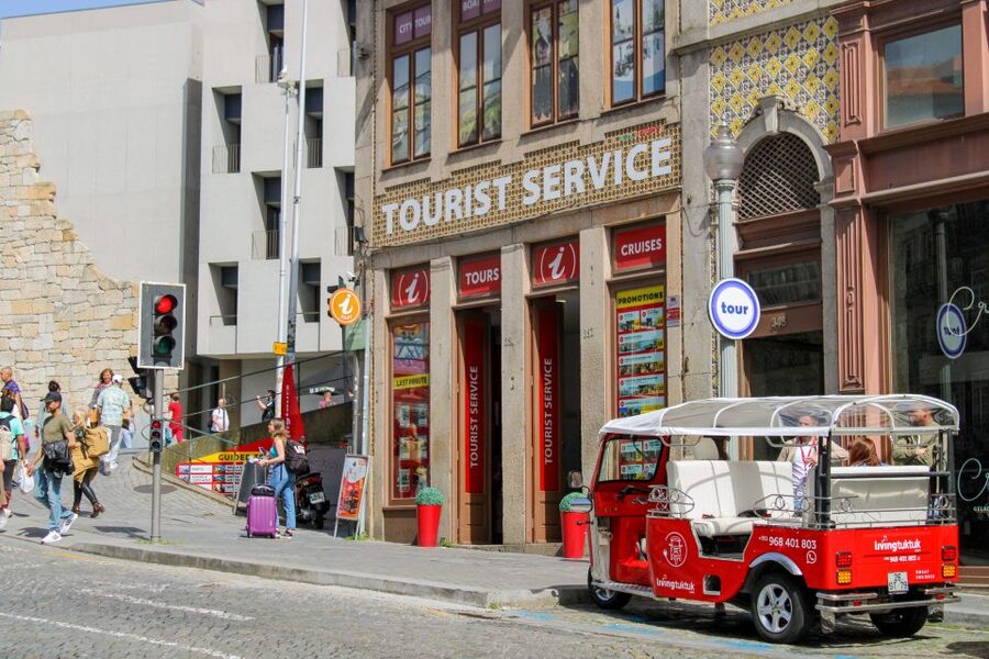 Porto: Tuk-Tuk Tour, Douro River Cruise, and Wine Tasting - Three Porto experiences in one package