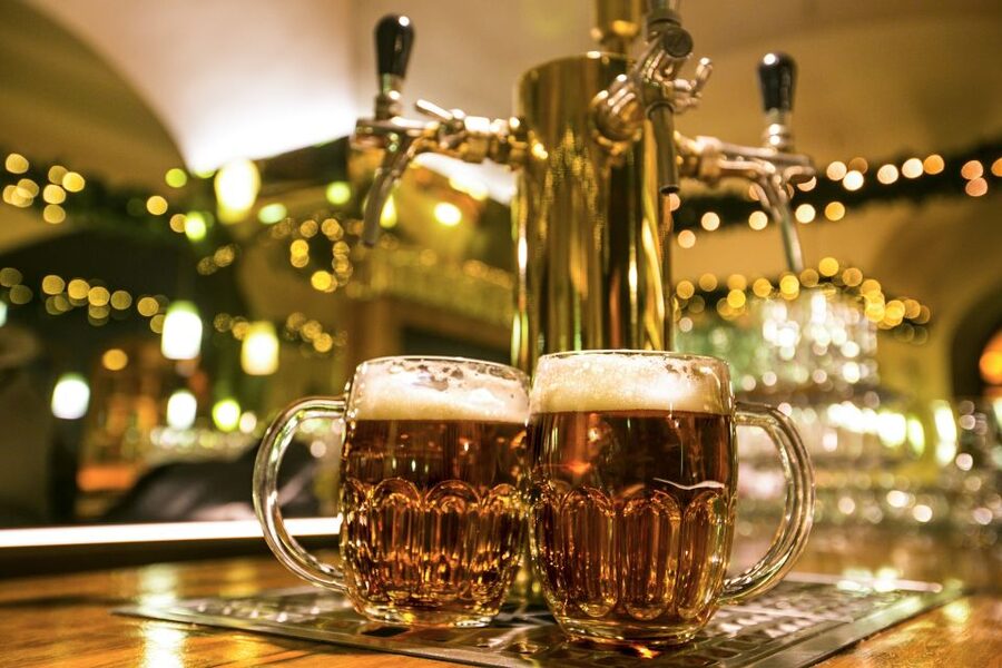 Prague: 3-Hour Beer Tour and Traditional Czech Dinner - Walking Prague with a local guide