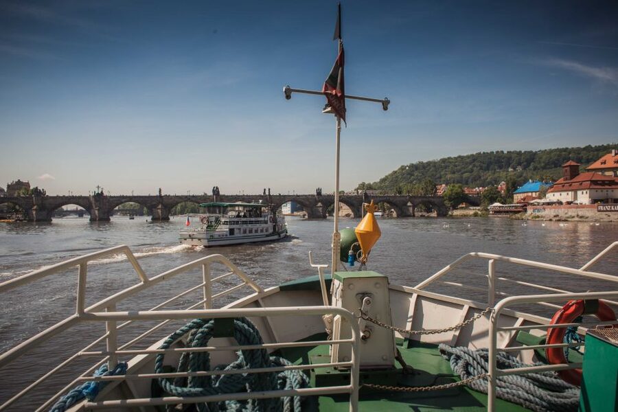 Prague: Afternoon Beer Cruise with Drinks Included - Charles Bridge from below