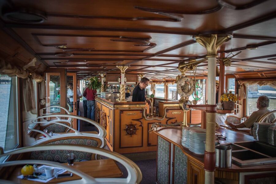 Prague: Afternoon Beer Cruise with Drinks Included - What the two included drinks are worth