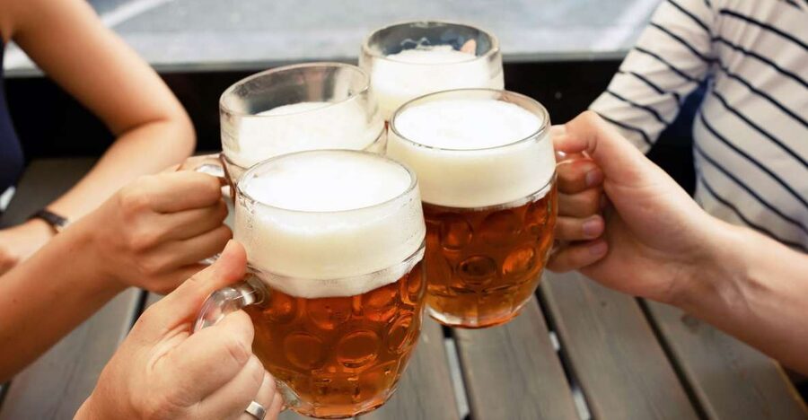 Prague: Afternoon Beer Cruise with Drinks Included - Finding the Blaník at pier 12