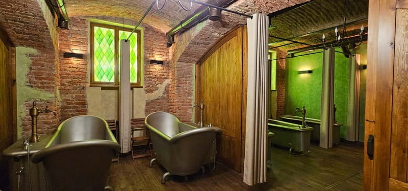 Prague: Beer and Wine Spa Bath with Salt Cave Experience - What the staff add to the experience
