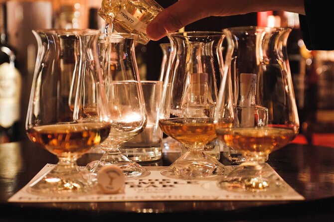 Premium Irish Whiskey Tasting Hosted by Local Dublin Expert - Who will get the most from this Dublin tasting