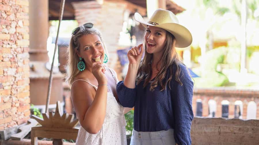 Premium Tequila Route with professional tasting - What to bring and how to handle the tastings