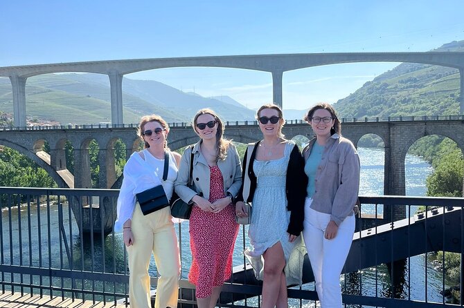Private Douro Valley Food and Wine Tour From Porto - Pinhão: a boat ride or a quieter riverside hour