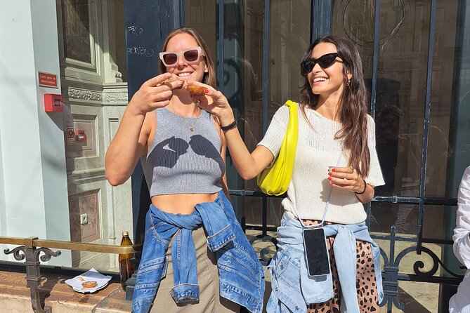 Private Food and Wine Tour: From Street to Gourmet - Alfama’s maze, murals, and simple local character