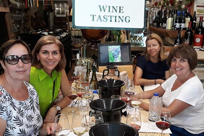 PRIVATE Walking Tour with Lunch and Wine Tasting by a Sommelier - What $193.50 buys you