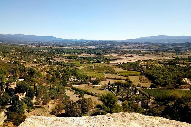 Provence Wineries and Luberon Villages Day Trip from Aix-en-Provence - Gordes gives you the classic hilltop view