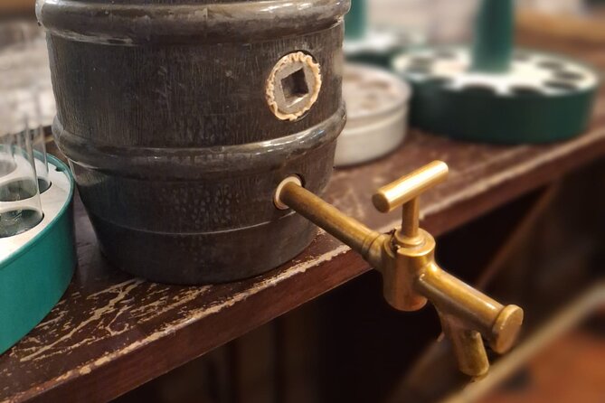 Public brewhouse tour in English - Stop three: Brauhaus Sion and the meaning of Kölsch