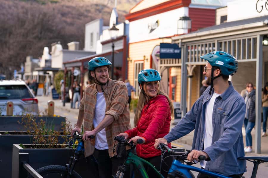 Queenstown: Self-Guided Gibbston Valley Wineries Bike Tour - Choosing a standard bike or e-bike