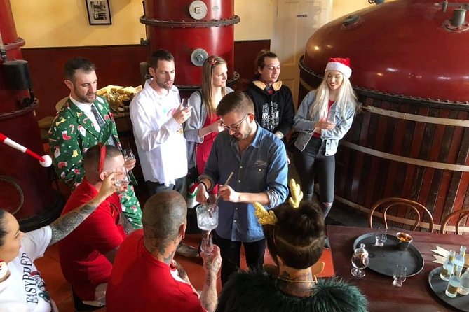 Red White & Brew - Wine, Gin & Beer Tour with Tastings from Adelaide - One day, three South Australian drinks