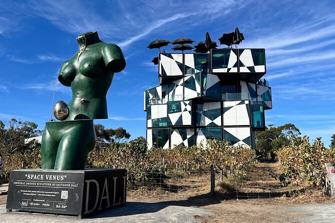 Red White & Brew - Wine, Gin & Beer Tour with Tastings from Adelaide - Why the guide matters so much