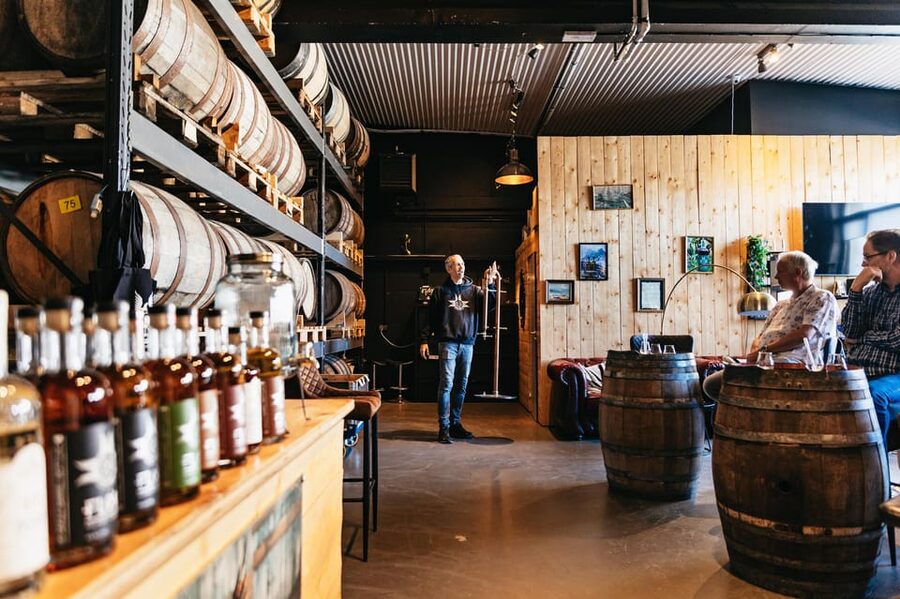 Reykjavik: Eimverk Distillery Guided Tour with Tasting - What to buy and how to get bottles home