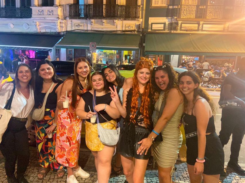Rio: Pub Crawl in Lapa with Cachaça Tasting and Live Samba - Live samba is the heart of the evening