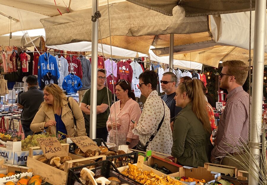Rome: Food & Wine Tour of Campo de Fiori, Ghetto, Trastevere - Price, group size, and real value