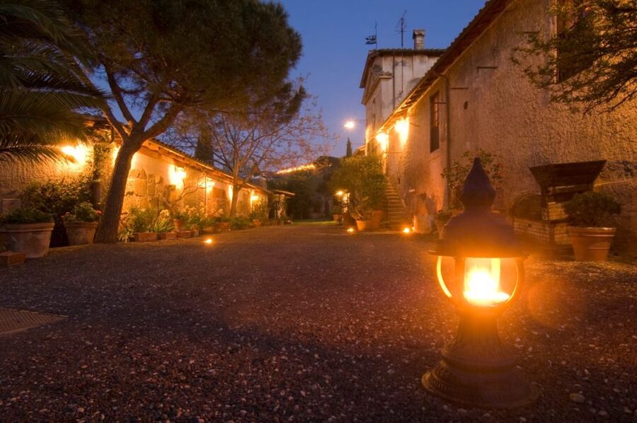 Rome: Private Countryside Wine Tasting Tour - At a glance