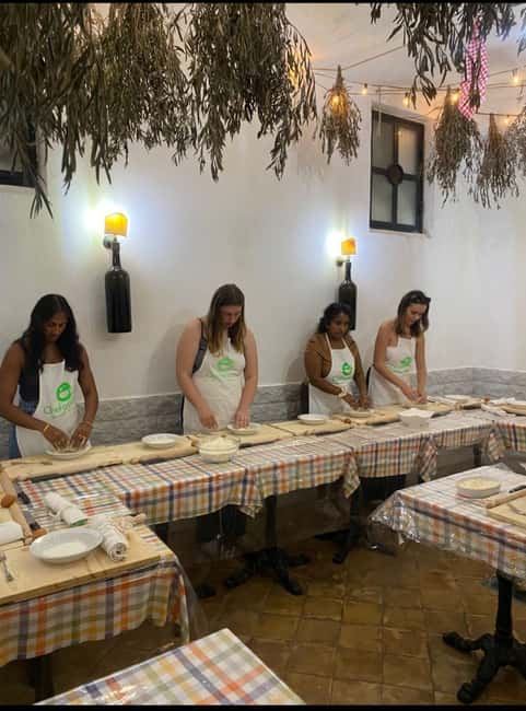 Rome: Rooftop Cooking Class with Wine Tasting near Vatican - Timing, access, and important limits