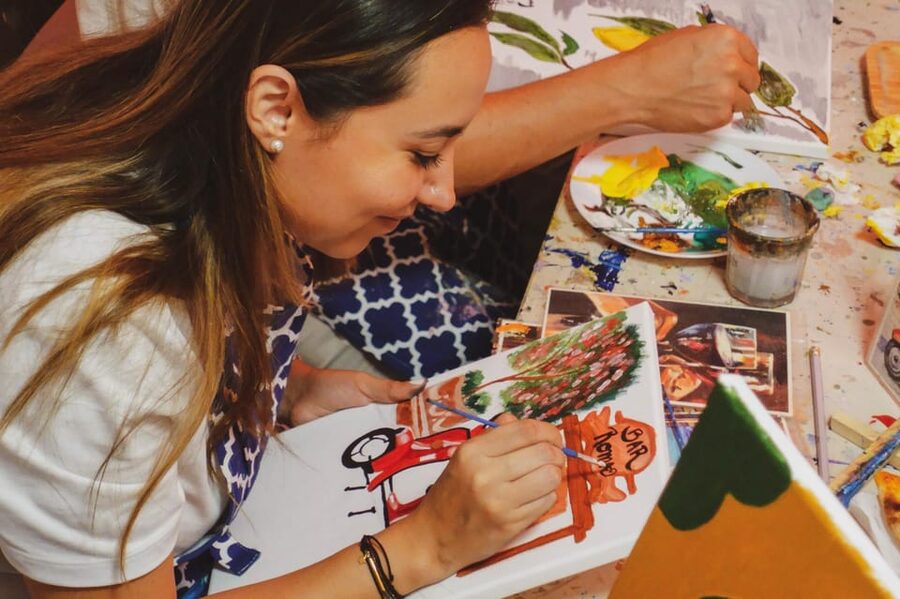 Rome: Tipsy Painting Class with Fine Wine and Arts - Inside the 17th-century palazzo studio