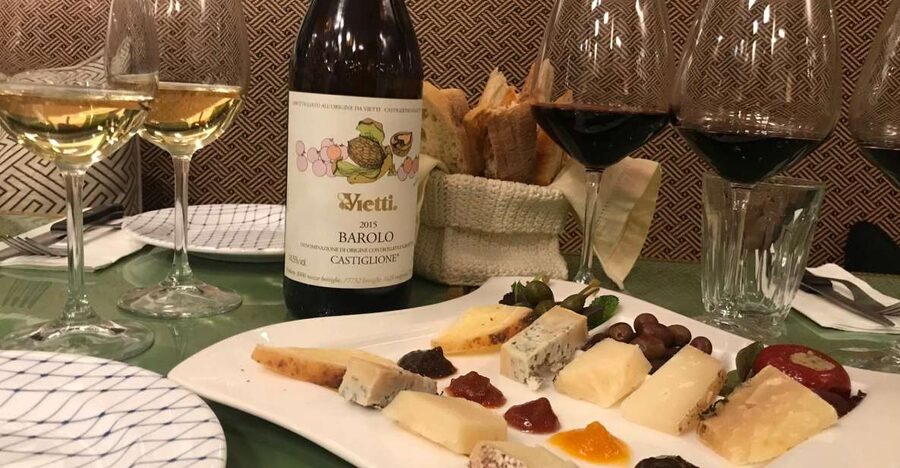 Rome: Trastevere Guided Food and Wine Tour with 20+ Tastings - Why this Trastevere food walk works