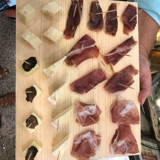 Rome: Trastevere Guided Food and Wine Tour with 20+ Tastings - How much food and wine do you really get?