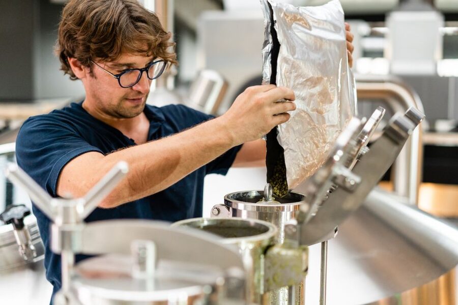 Rotterdam: Stadshaven Brewery Tour with Beer Tastings - Key points to know before booking