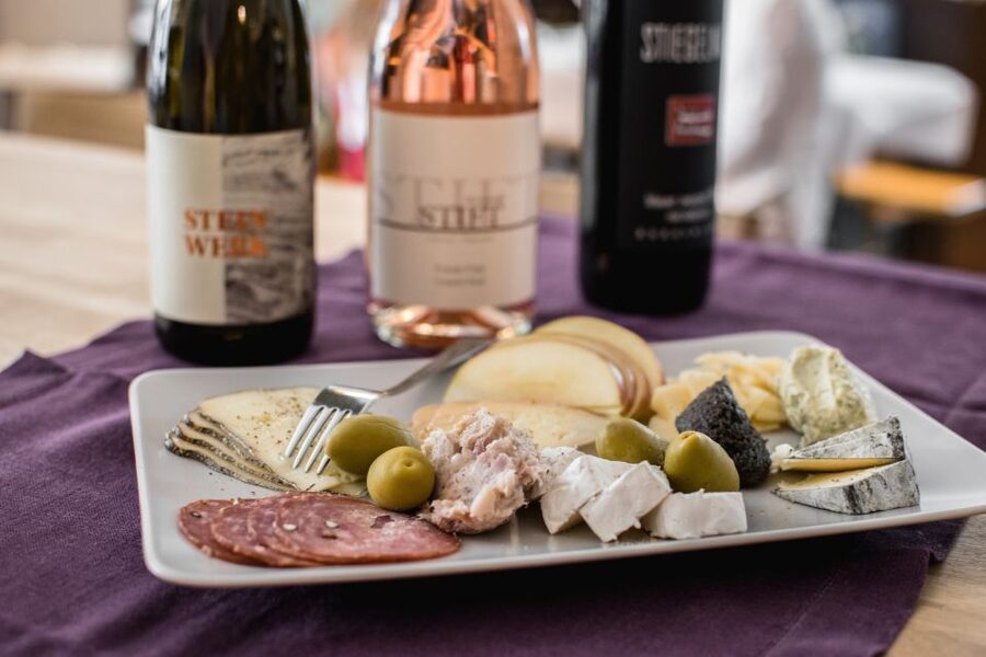 Salzburg: Guided Wine Tasting in a Hidden Wine Bar - What the Wine Talk Covers
